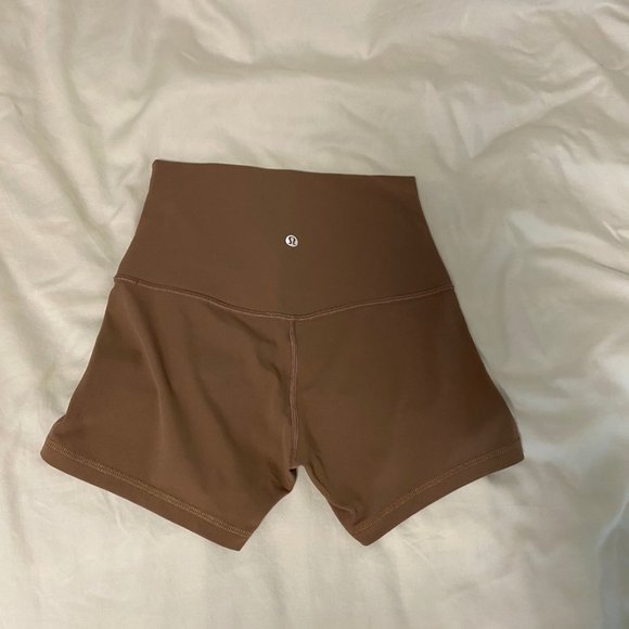 lululemon athletica Pants - 🍋 Lululemon Super High Rise Align Short 4" Cacao size 6